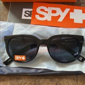 SPY OPTICS Women’s Bewilder Black sunglasses. Brand new.